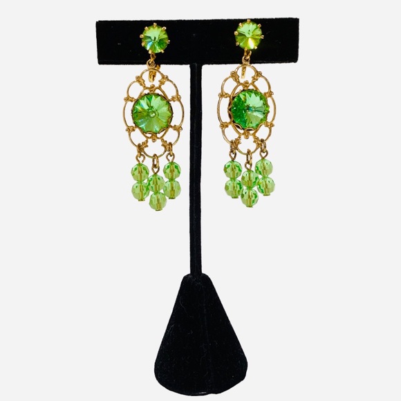 Vintage Estate Clip-On Earrings - Picture 1 of 7